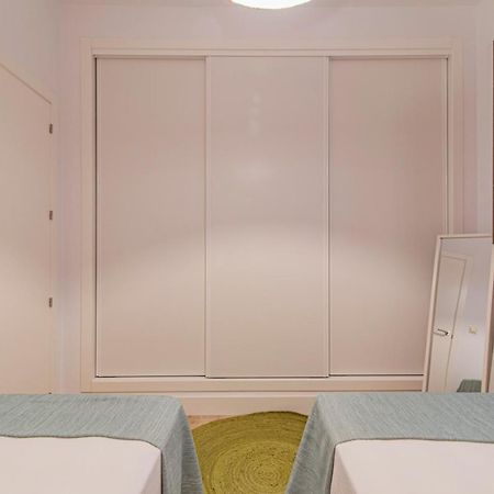 Qh Plaza De La Trinidad Apartment Granada Ngoại thất bức ảnh